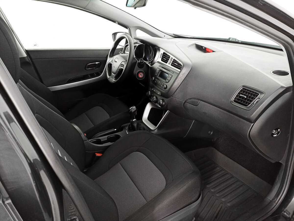 Купить Kia Ceed с пробегом. Фото: #10