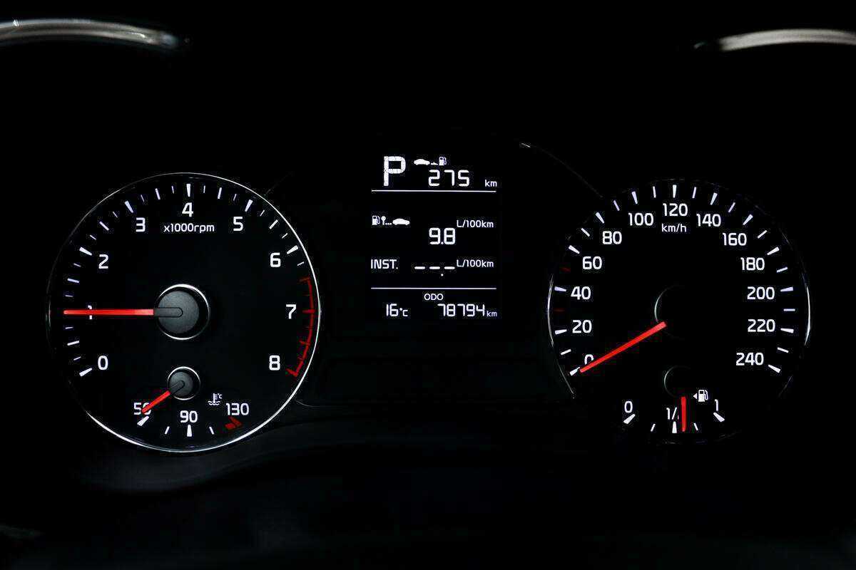 Купить Kia Cerato с пробегом. Фото: #8