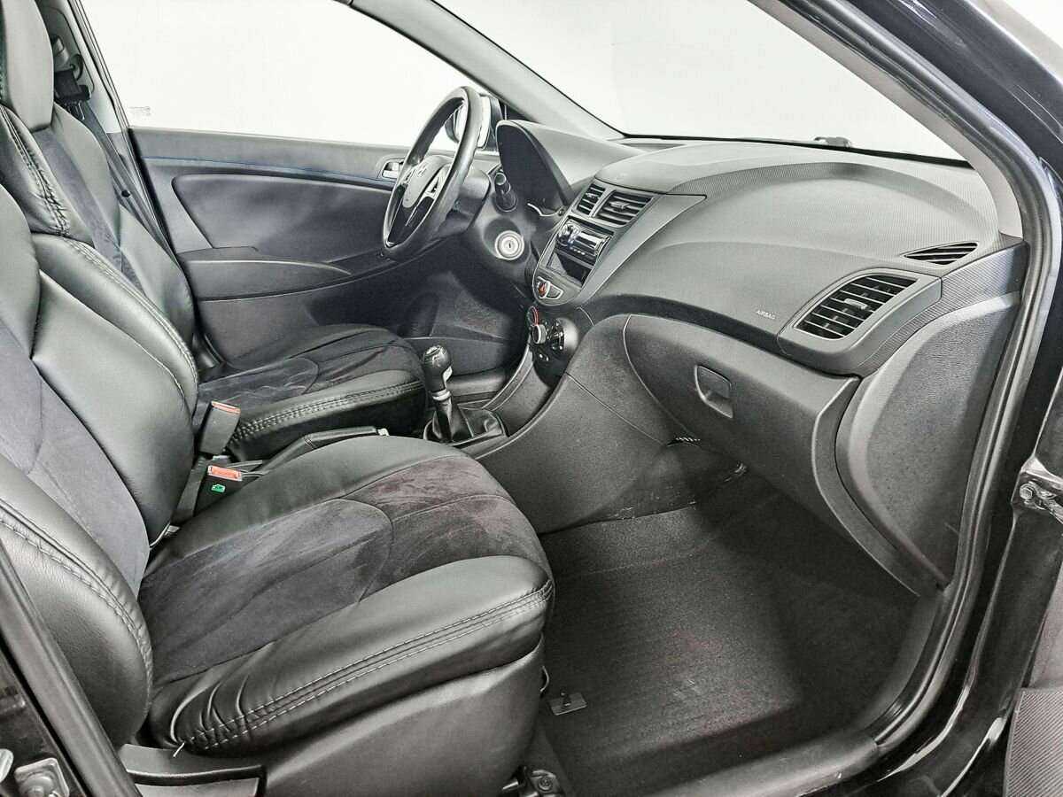 Купить Hyundai Solaris с пробегом. Фото: #6