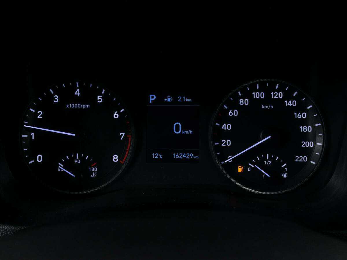 Купить Hyundai Solaris с пробегом. Фото: #9