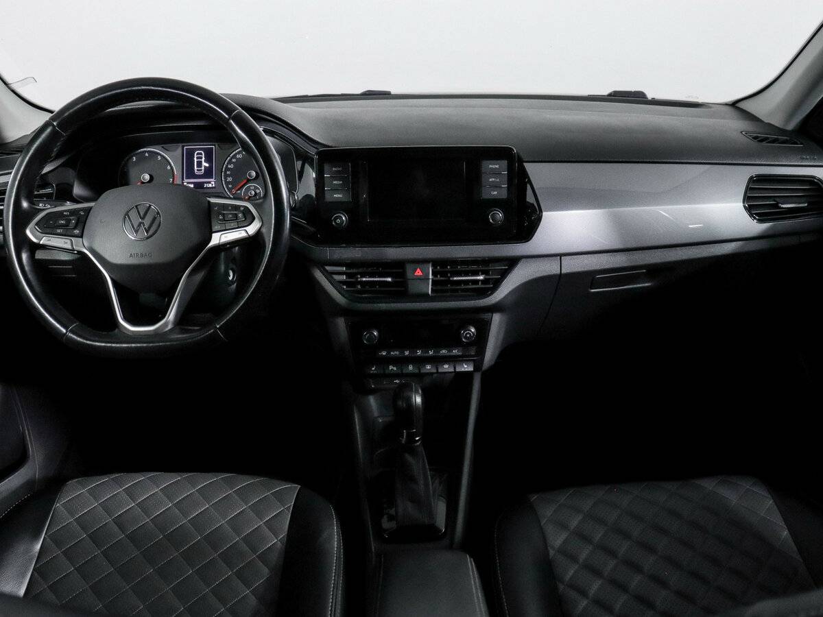 Купить Volkswagen Polo с пробегом. Фото: #9