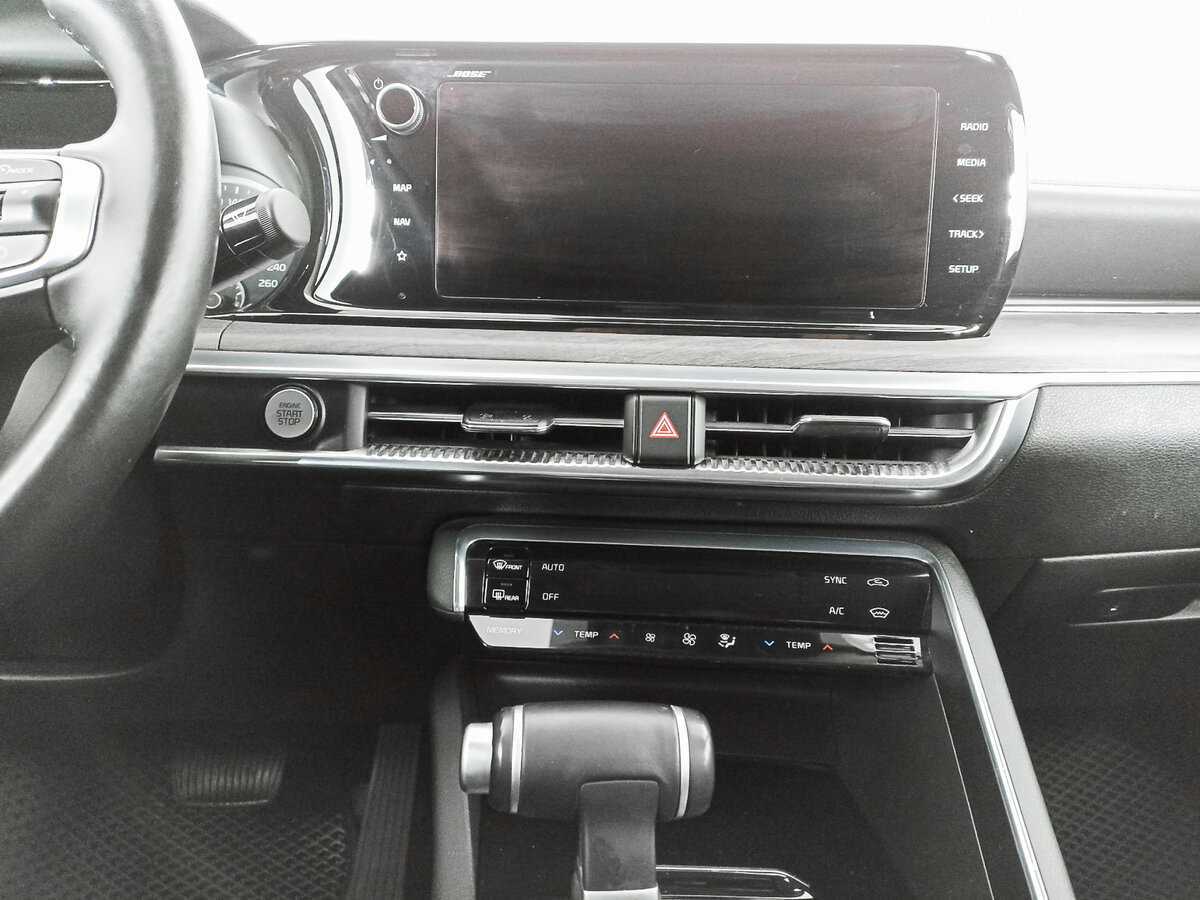 Купить Kia K5 с пробегом. Фото: #12