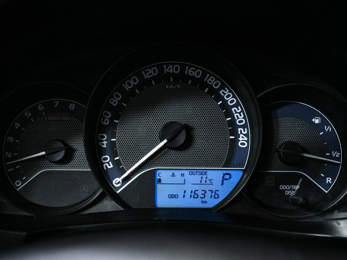 Купить Toyota Corolla с пробегом. Фото: #9