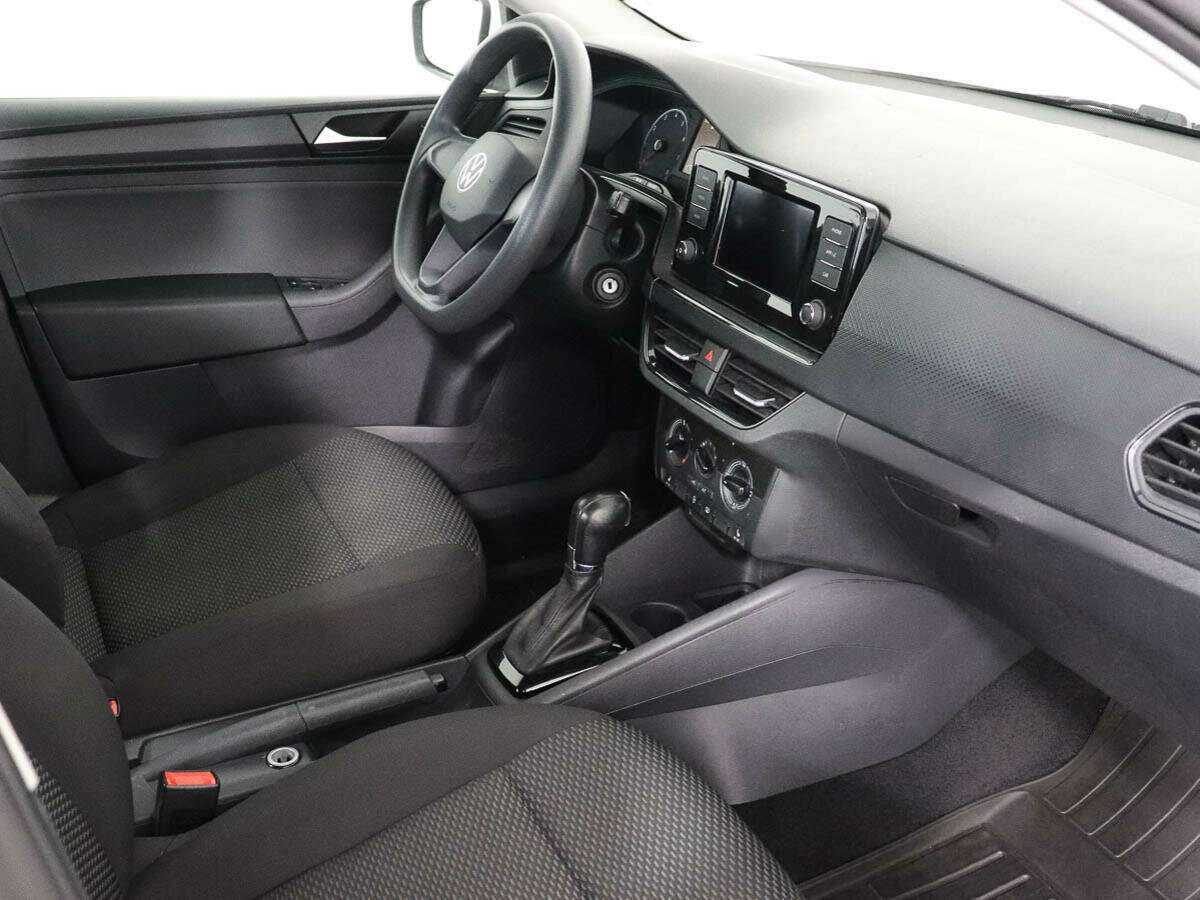 Купить Volkswagen Polo с пробегом. Фото: #6