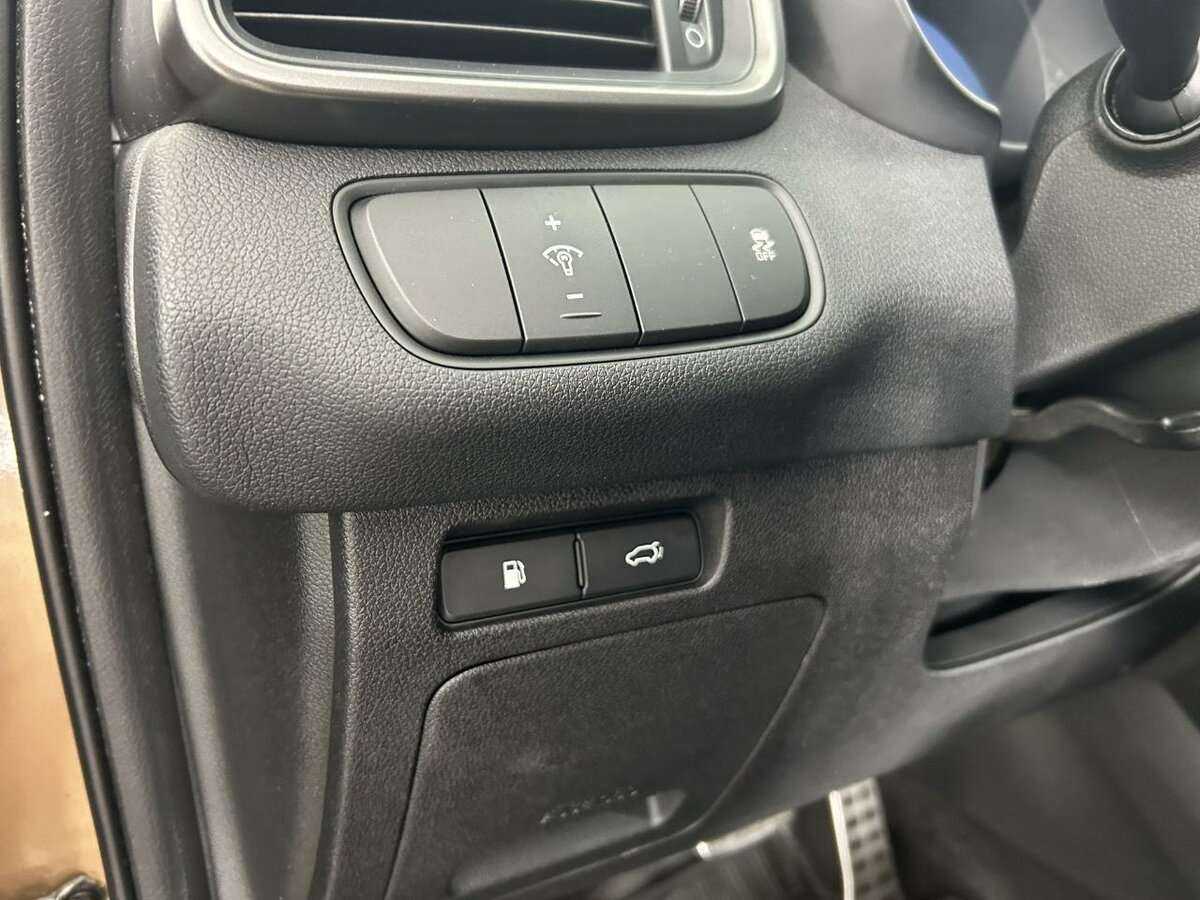 Купить Kia Sorento с пробегом. Фото: #6