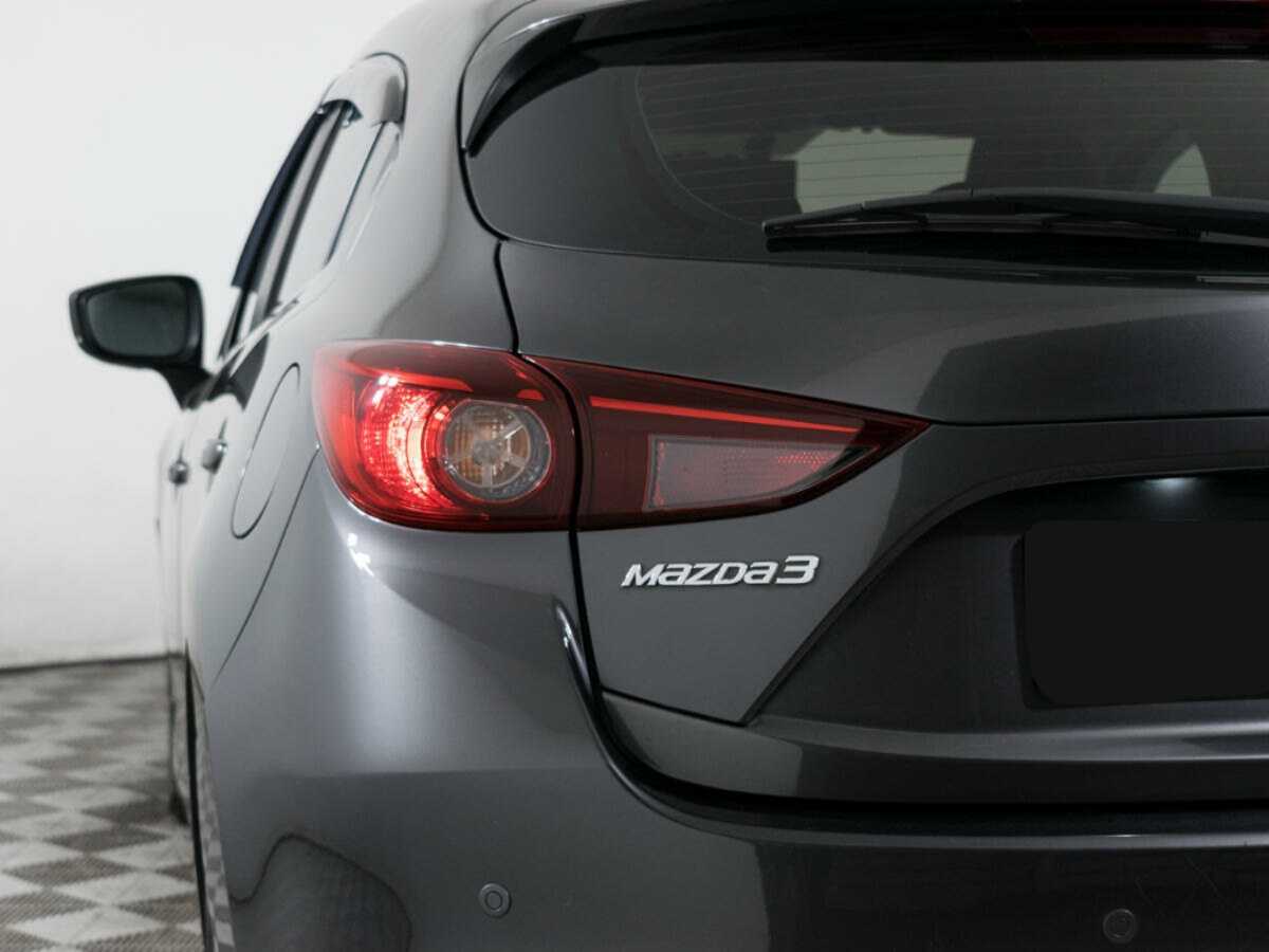 Купить Mazda 3 с пробегом. Фото: #13
