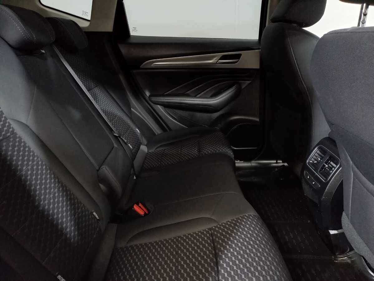 Купить Haval F7 с пробегом. Фото: #10