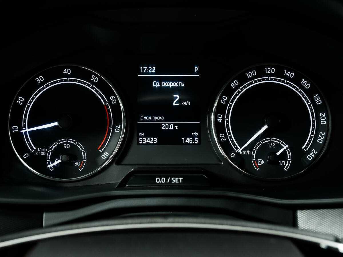 Купить Skoda Rapid с пробегом. Фото: #9