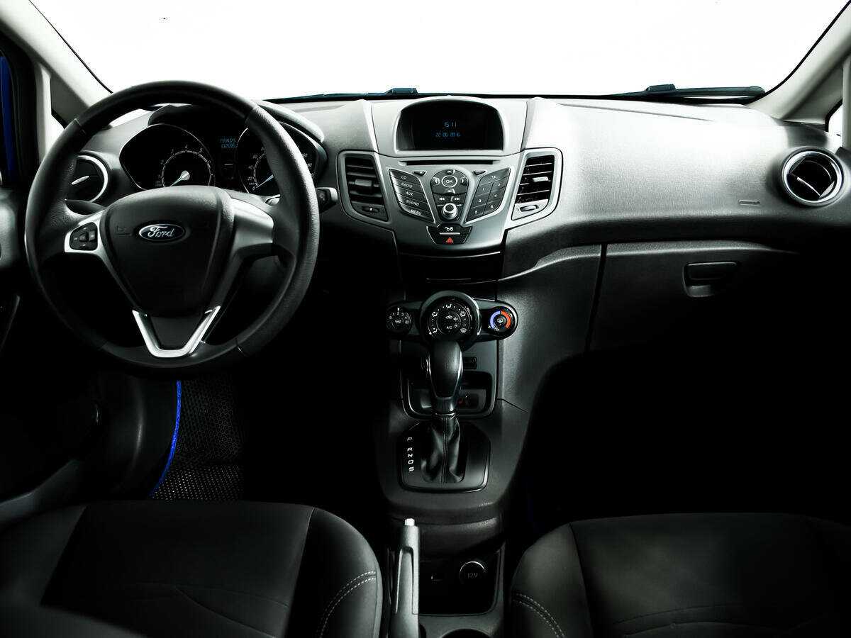 Купить Ford Fiesta с пробегом. Фото: #10