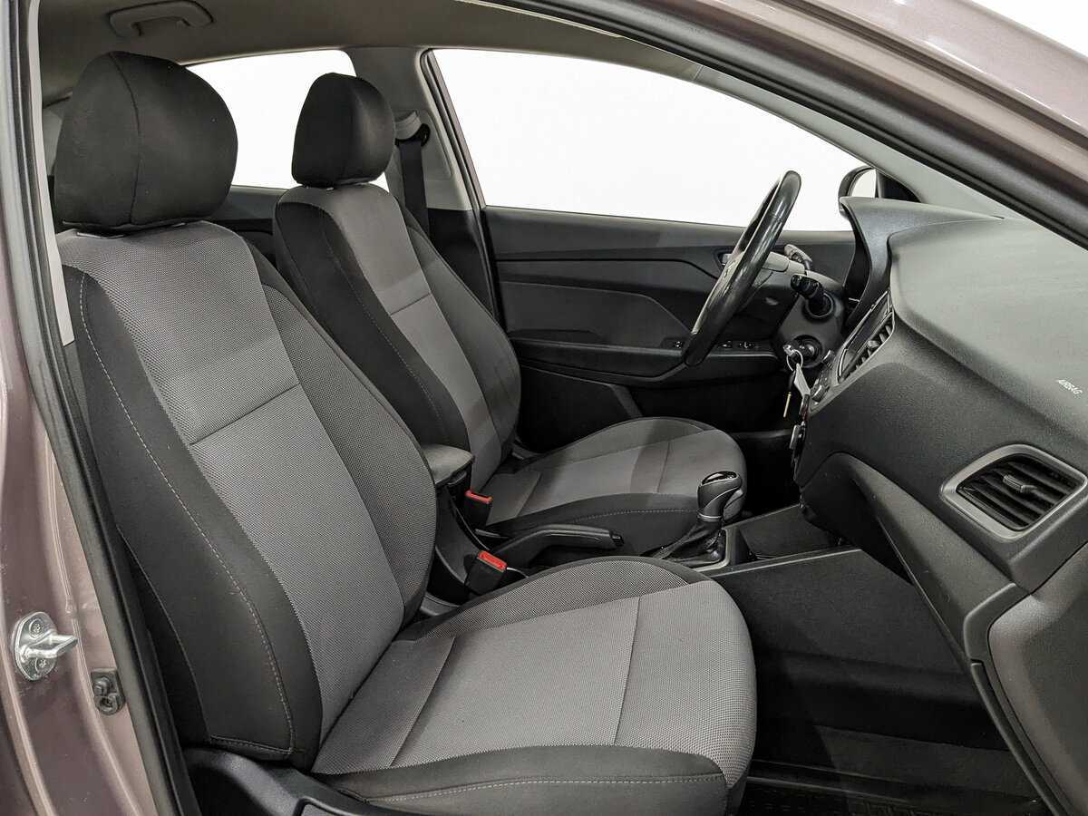 Купить Hyundai Solaris с пробегом. Фото: #19