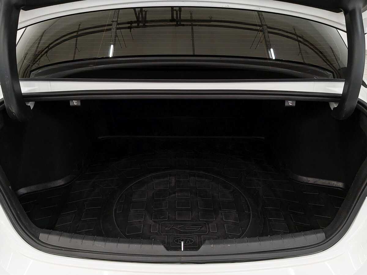 Купить Kia K5 с пробегом. Фото: #9