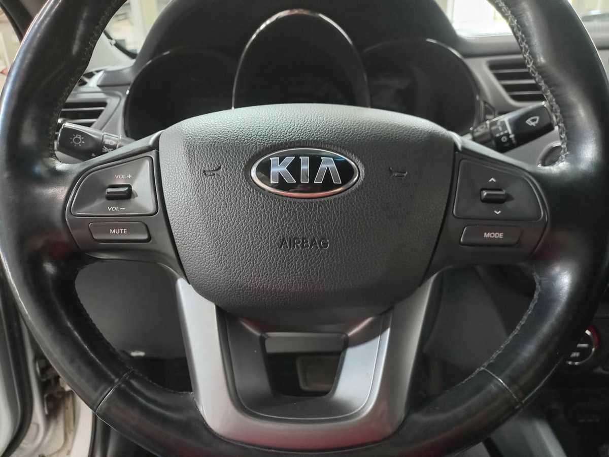 Купить Kia Rio с пробегом. Фото: #13
