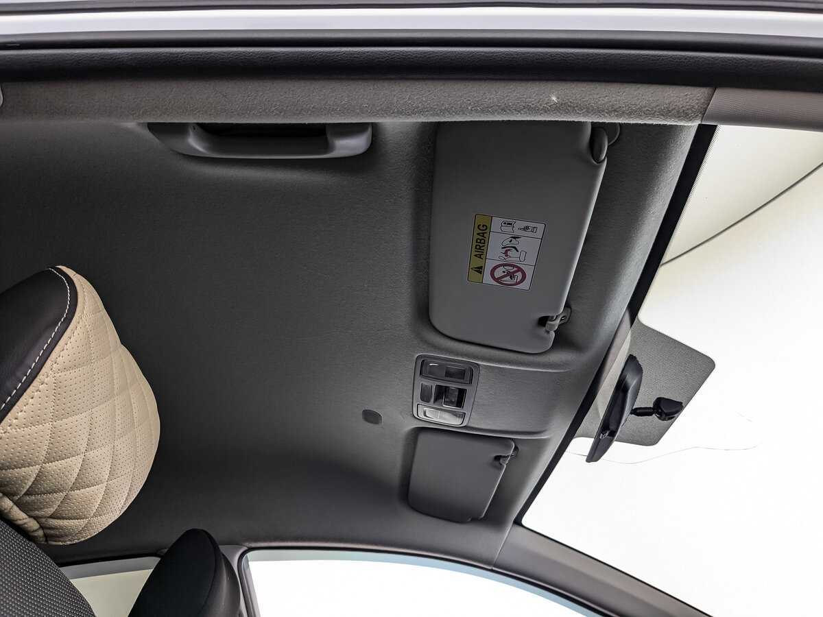 Купить Hyundai Solaris с пробегом. Фото: #18