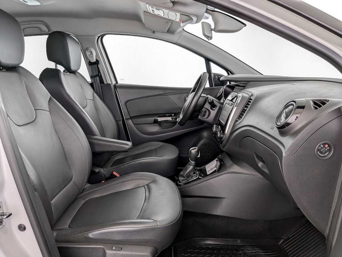 Купить Renault Kaptur с пробегом. Фото: #18