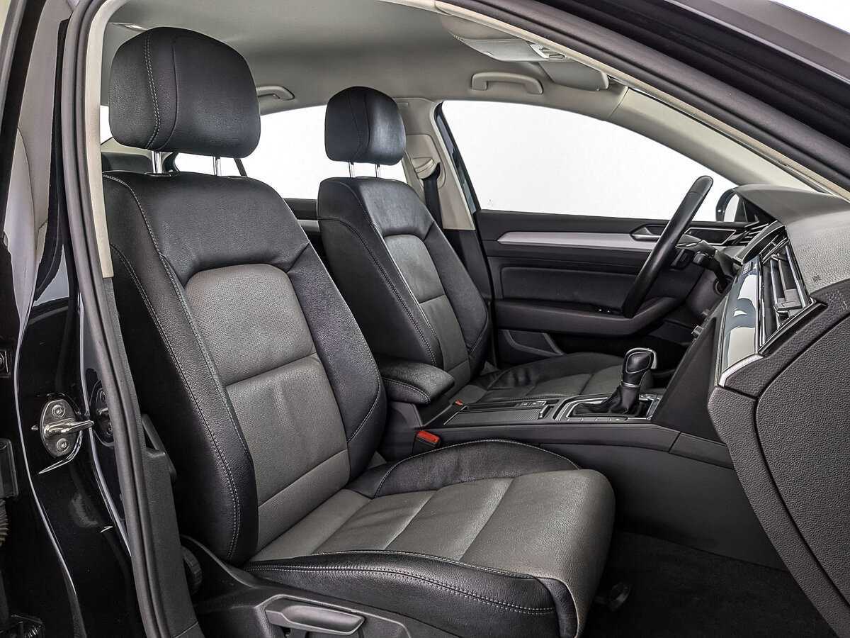 Купить Volkswagen Passat с пробегом. Фото: #22