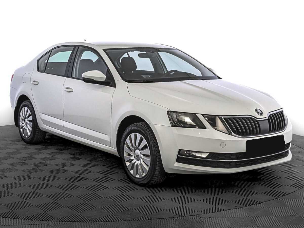 Купить Skoda Octavia с пробегом. Фото: #2