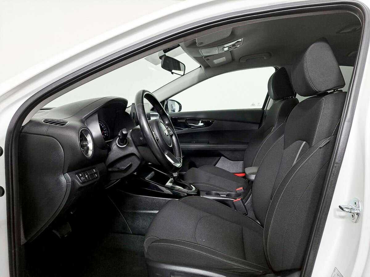 Купить Kia Cerato с пробегом. Фото: #10