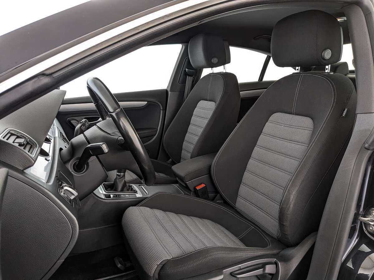Купить Volkswagen Passat CC с пробегом. Фото: #15