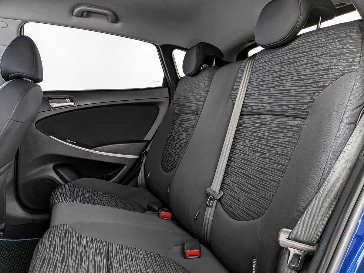 Купить Hyundai Solaris с пробегом. Фото: #13