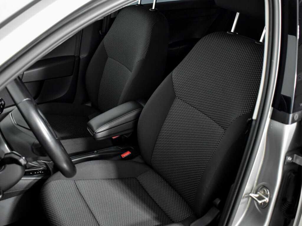 Купить Volkswagen Polo с пробегом. Фото: #10