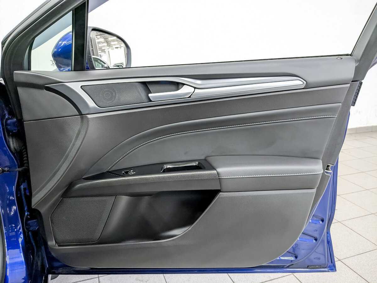 Купить Ford Mondeo с пробегом. Фото: #23