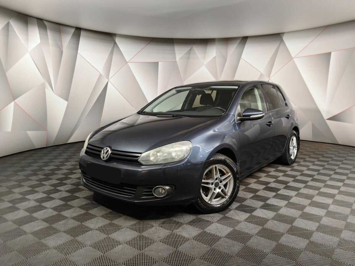 Купить Volkswagen Golf с пробегом. Фото: #0