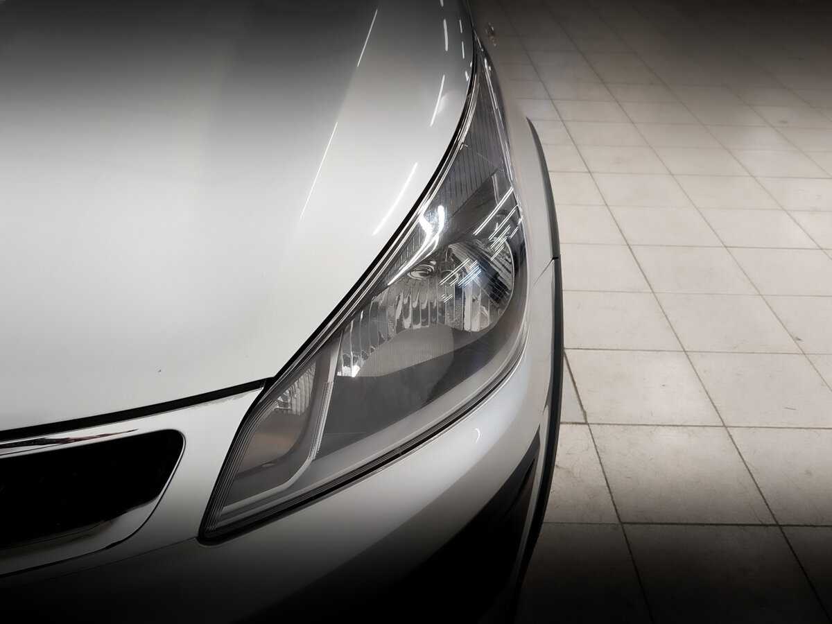 Купить Kia Rio с пробегом. Фото: #16