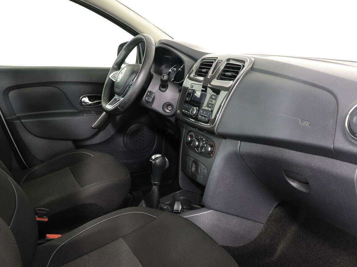 Купить Renault Logan с пробегом. Фото: #6