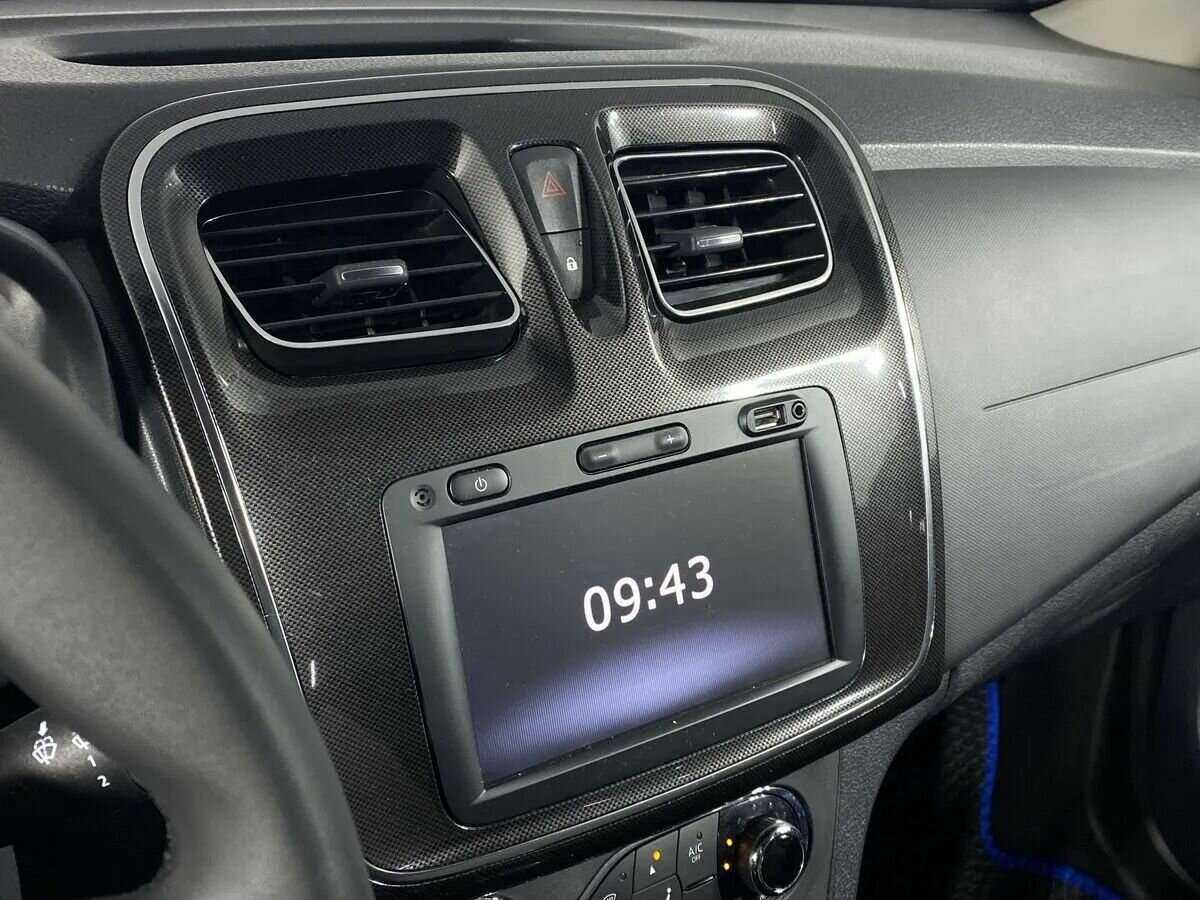 Купить Renault Sandero с пробегом. Фото: #14