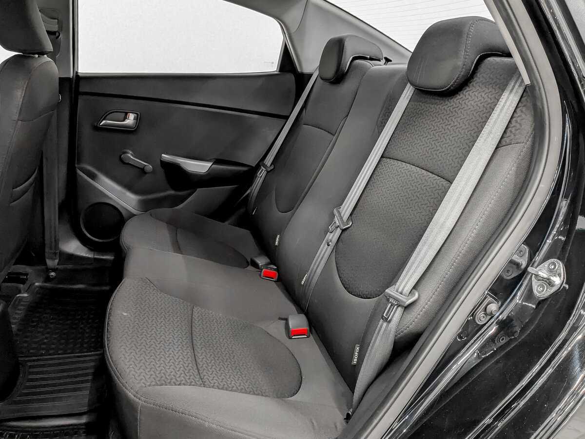 Купить Kia Rio с пробегом. Фото: #11