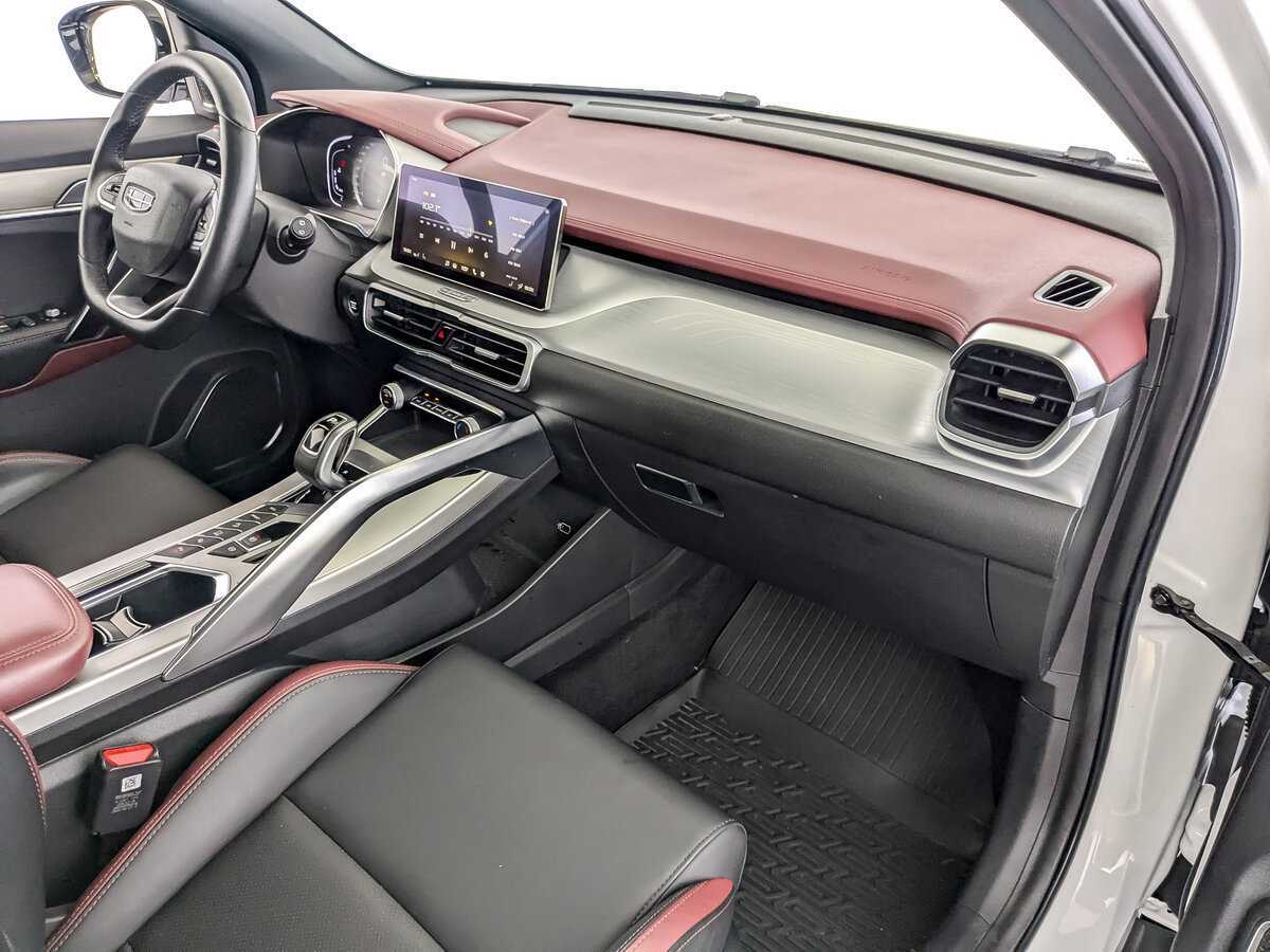 Купить Geely Coolray с пробегом. Фото: #8