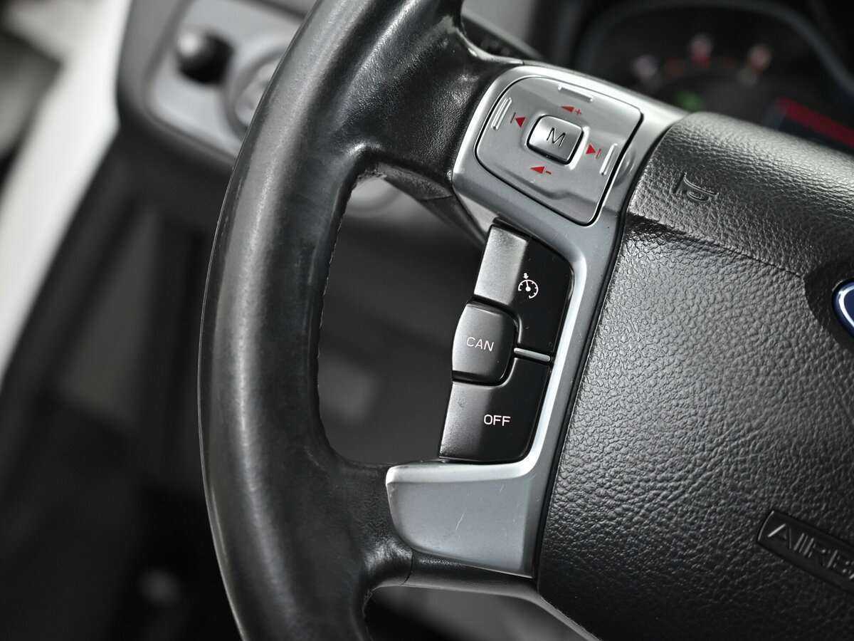 Купить Ford Mondeo с пробегом. Фото: #8