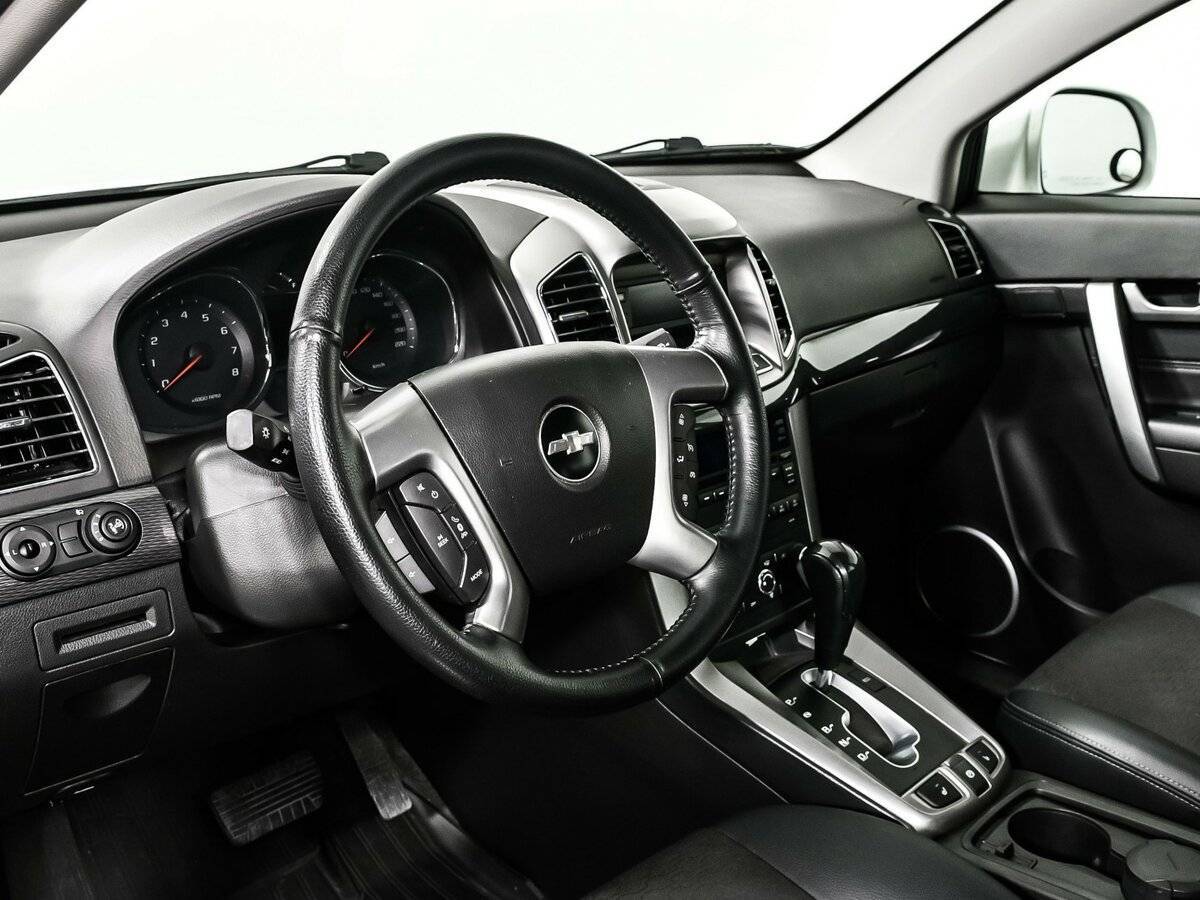 Купить Chevrolet Captiva с пробегом. Фото: #12