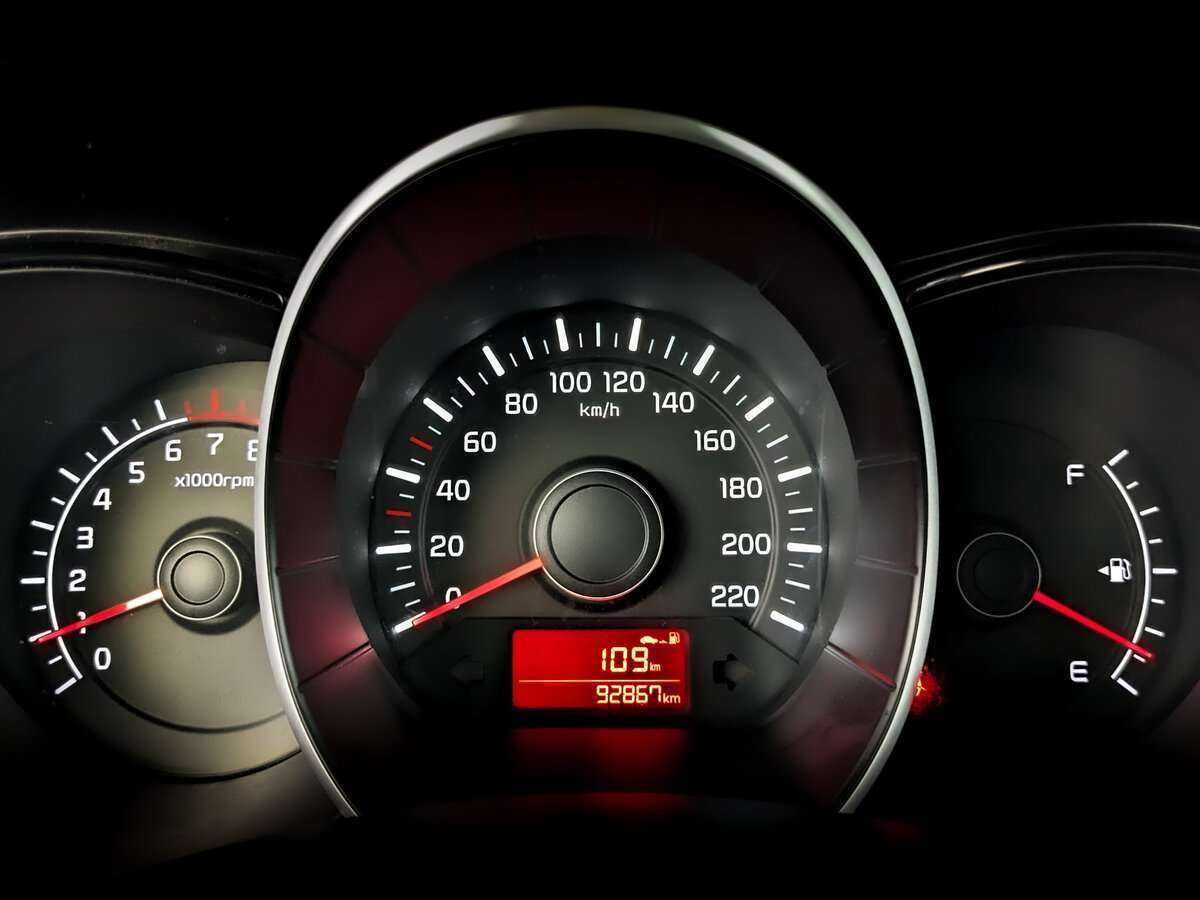 Купить Kia Rio с пробегом. Фото: #10