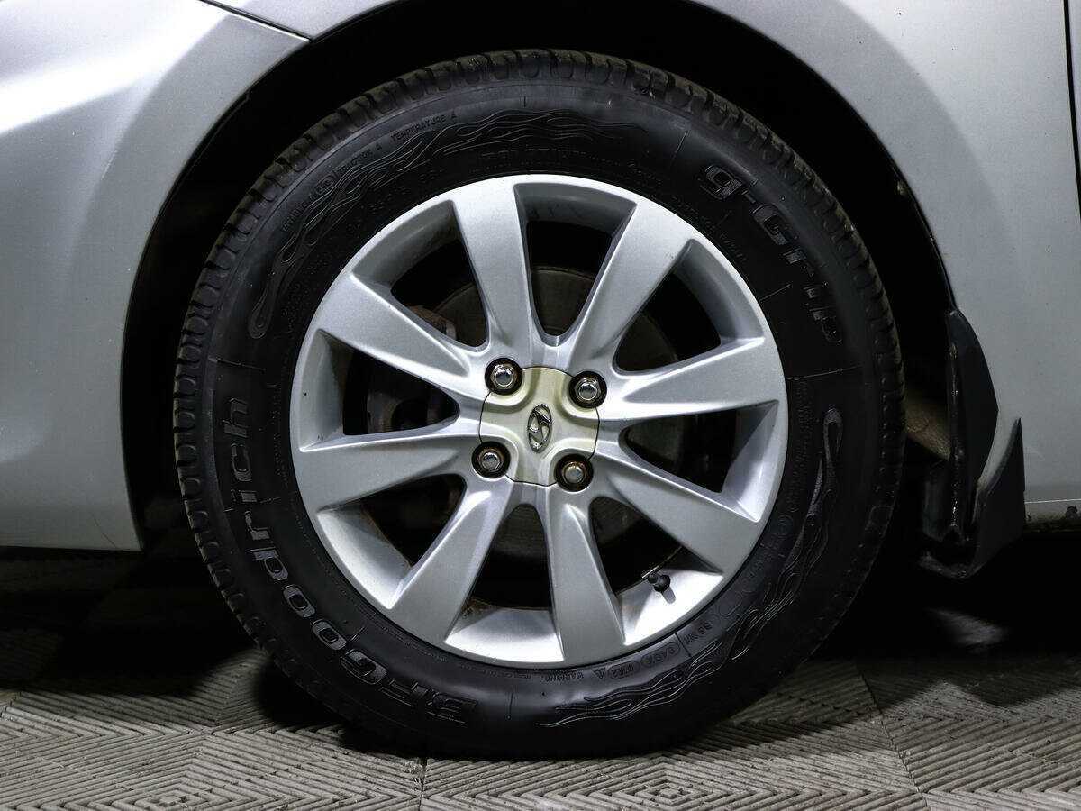 Купить Hyundai Solaris с пробегом. Фото: #12