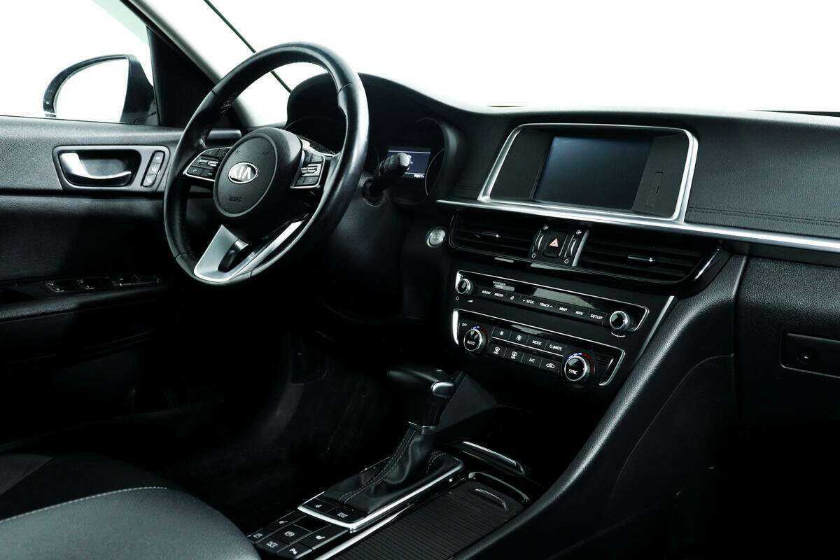 Купить Kia Optima с пробегом. Фото: #8