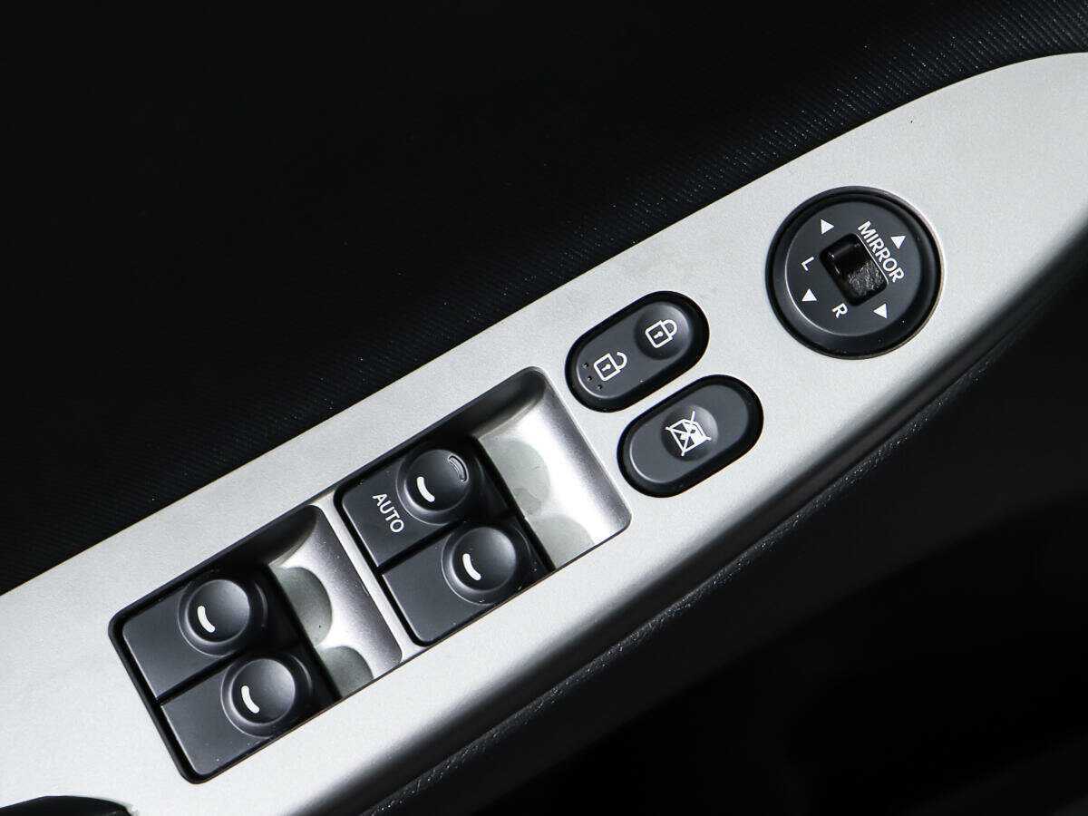 Купить Hyundai Solaris с пробегом. Фото: #15