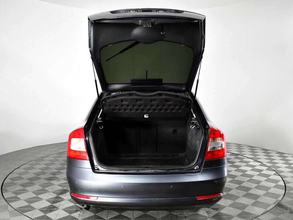 Купить Skoda Octavia с пробегом. Фото: #13