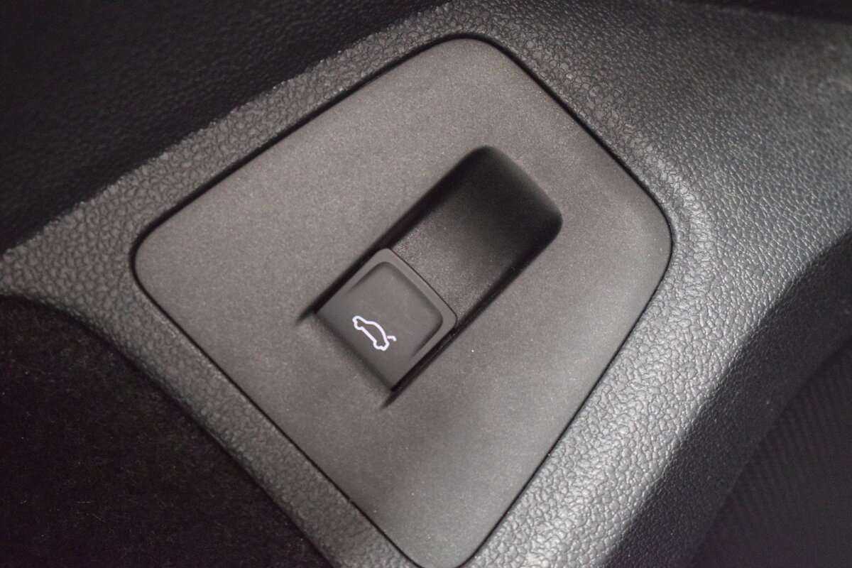 Купить Volkswagen Tiguan с пробегом. Фото: #9