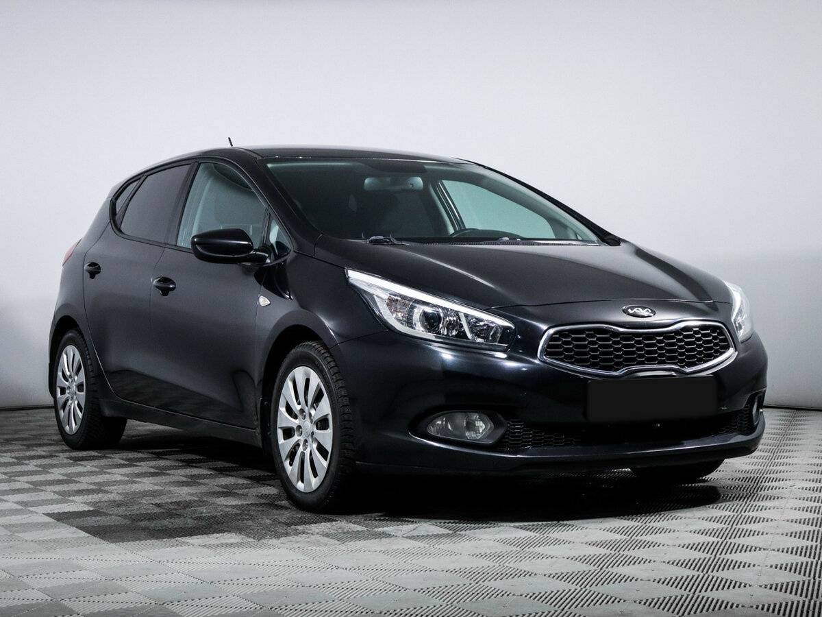 Купить Kia Ceed с пробегом. Фото: #2
