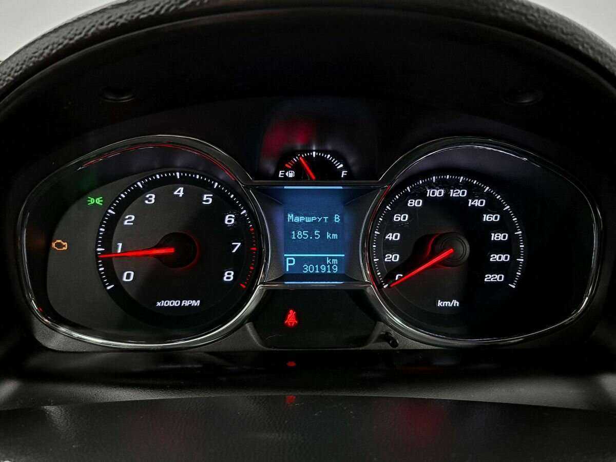 Купить Chevrolet Captiva с пробегом. Фото: #12