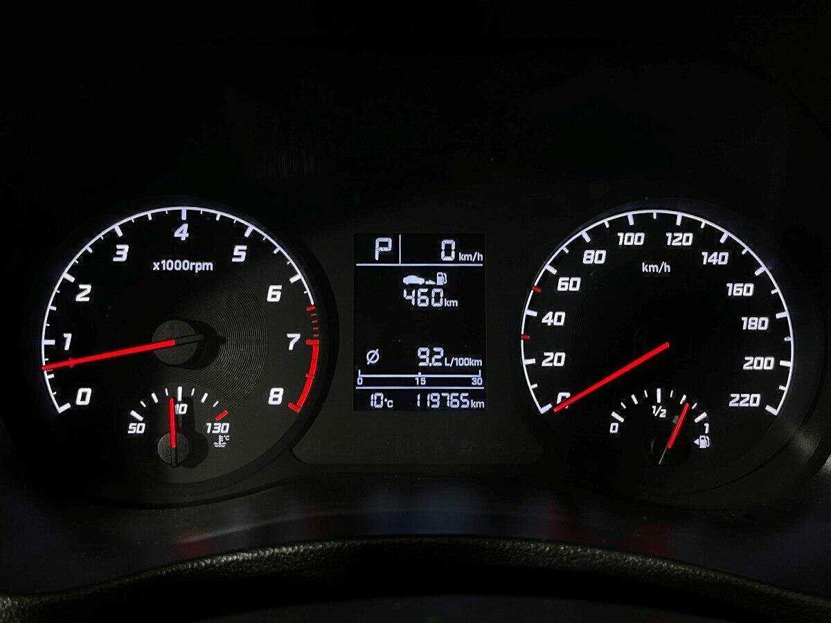 Купить Hyundai Solaris с пробегом. Фото: #8