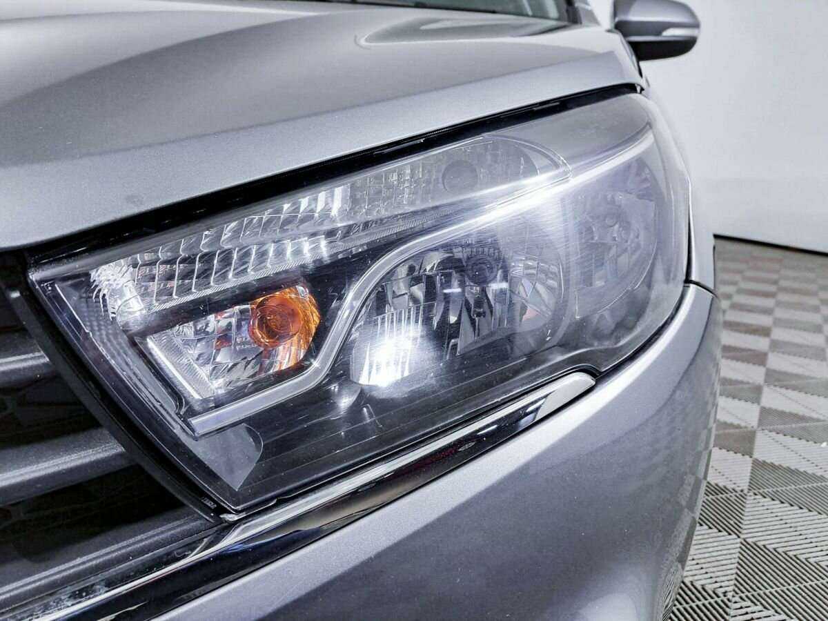 Купить Lada (ВАЗ) Vesta с пробегом. Фото: #16