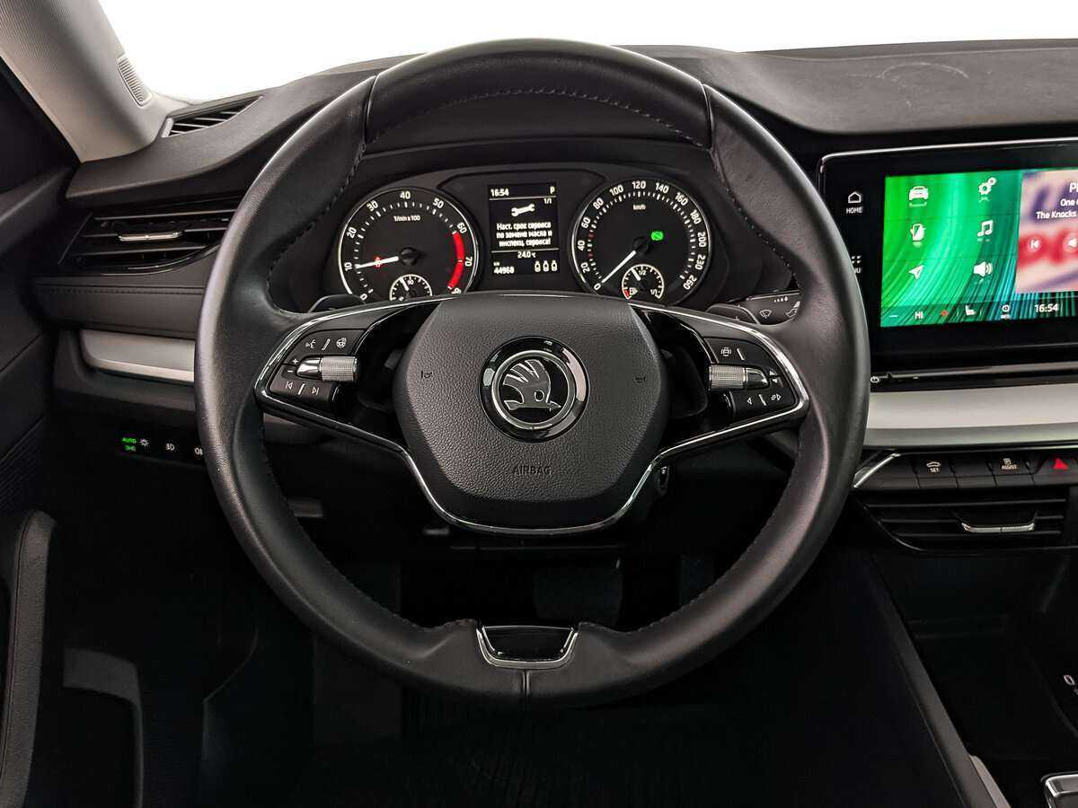 Купить Skoda Octavia с пробегом. Фото: #15