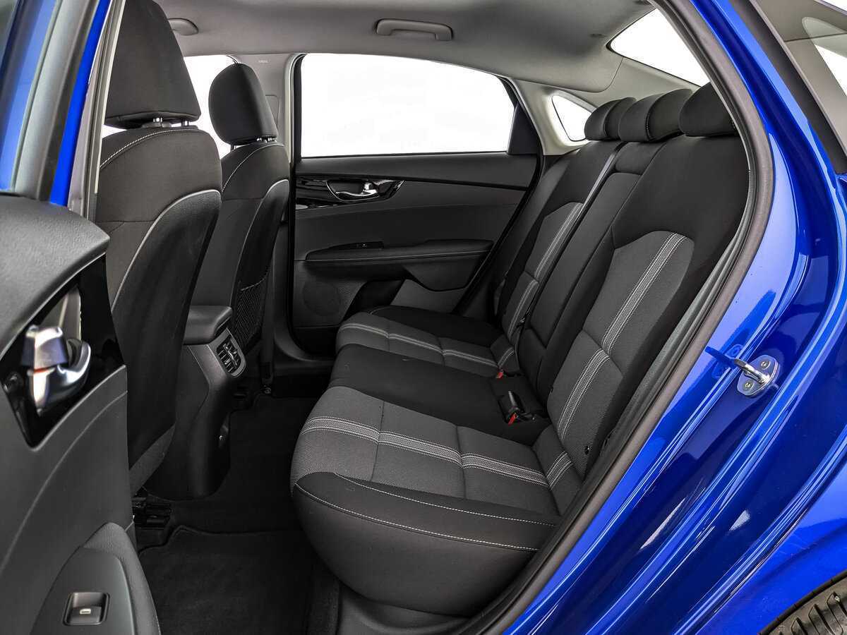 Купить Kia Cerato с пробегом. Фото: #13