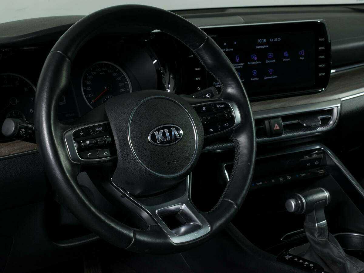Купить Kia K5 с пробегом. Фото: #13