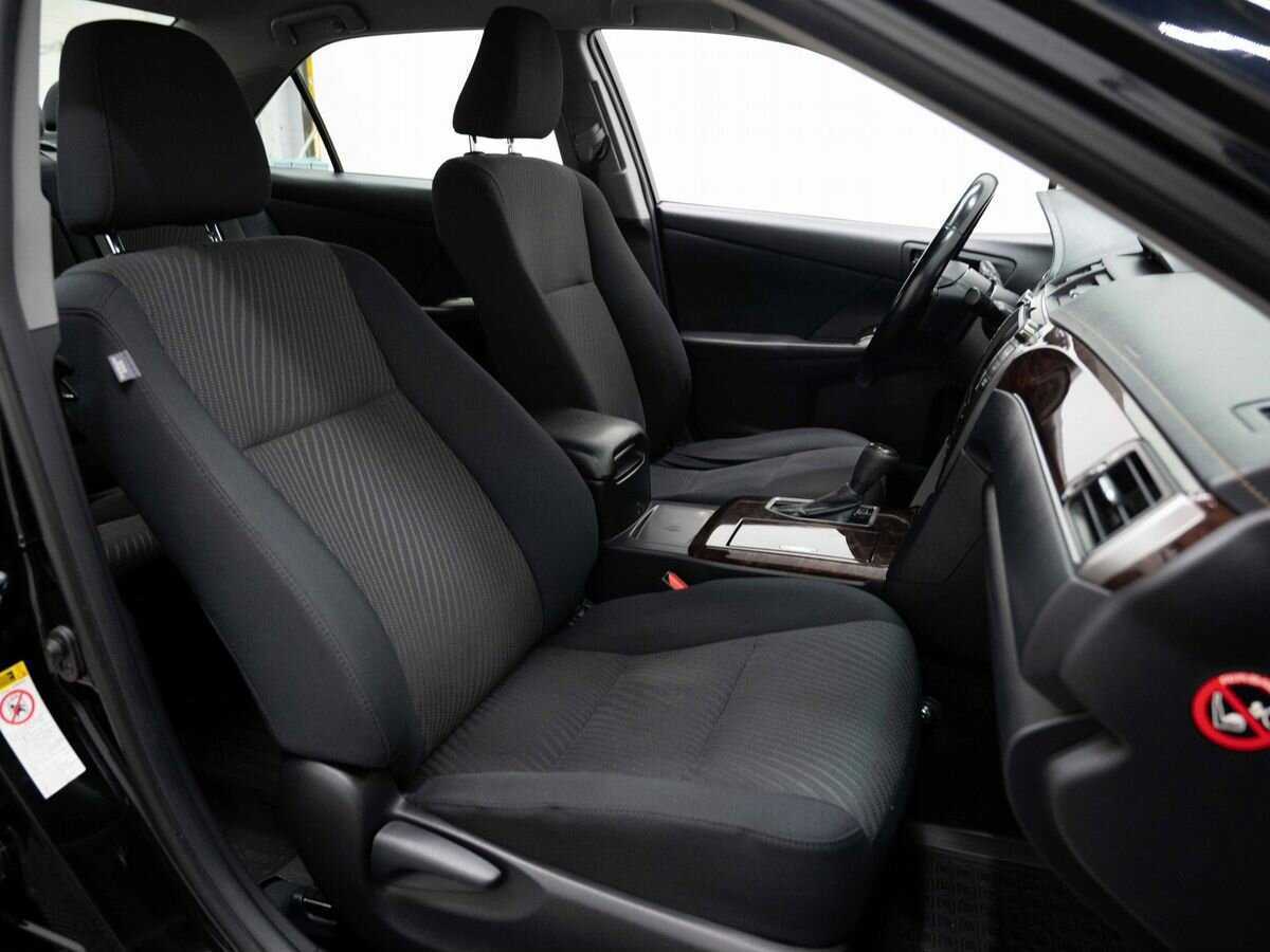 Купить Toyota Camry с пробегом. Фото: #11