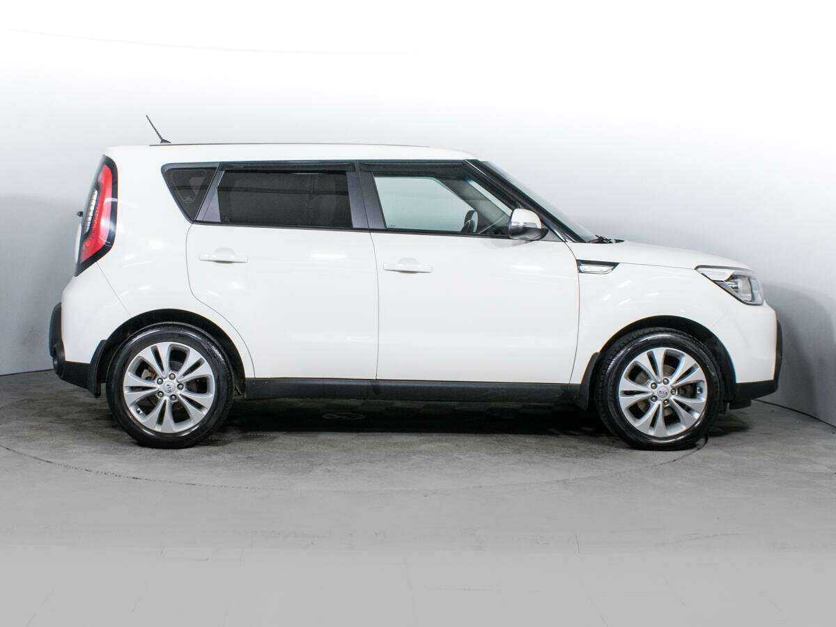 Купить Kia Soul с пробегом. Фото: #3