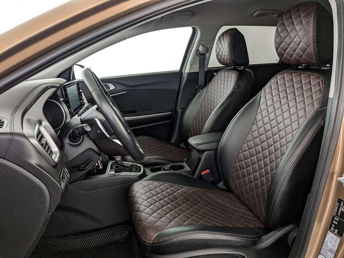 Купить Kia Ceed с пробегом. Фото: #15