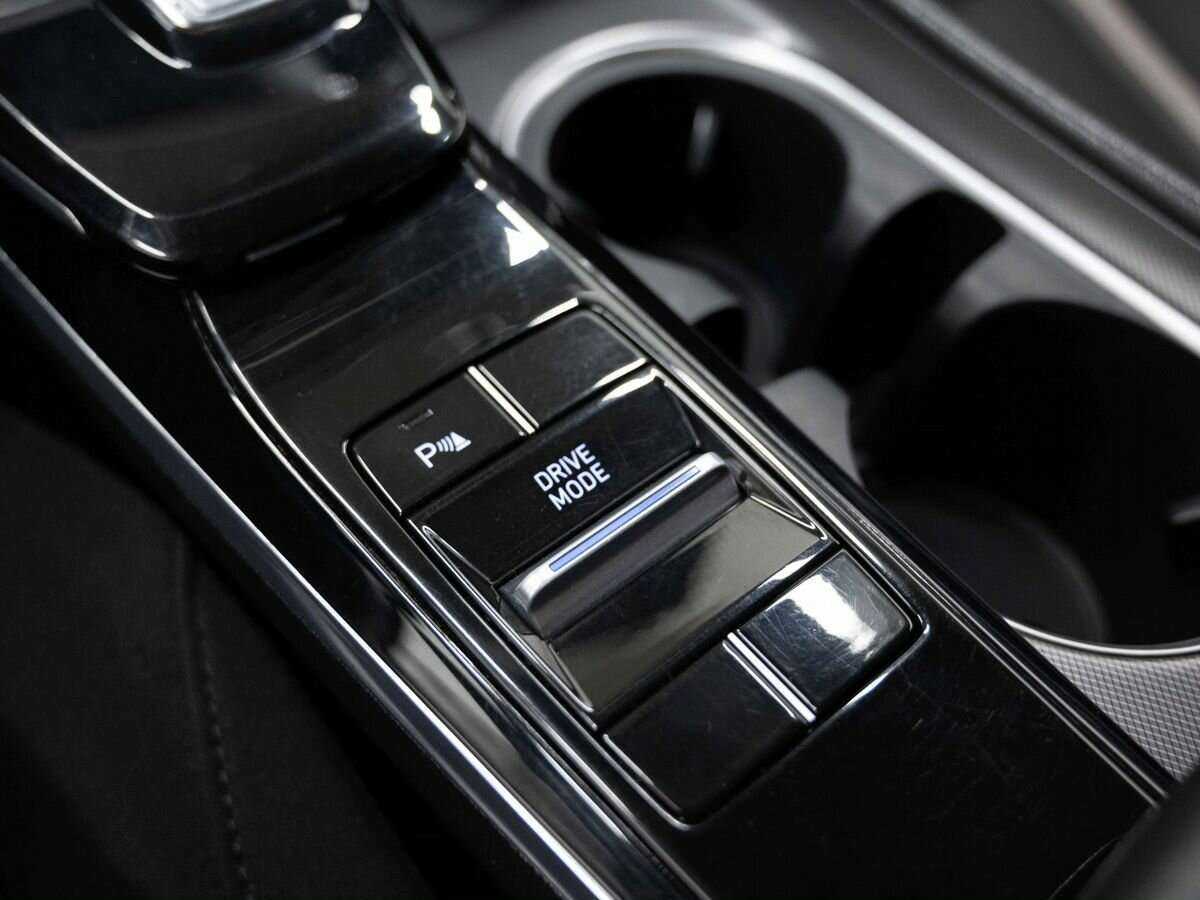 Купить Hyundai Sonata с пробегом. Фото: #21